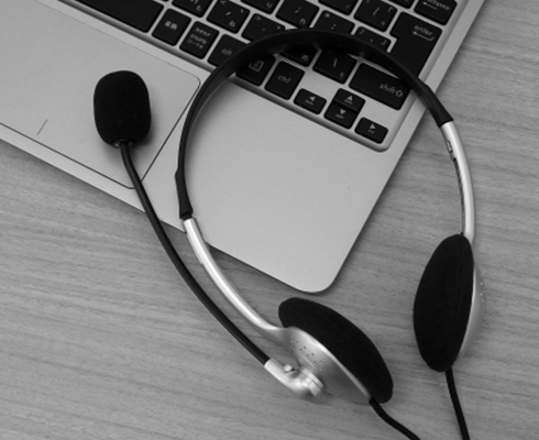 出口警備事務スタッフ